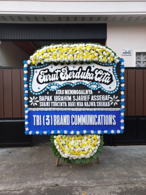 Papan Bunga Duka di Bukit Karya